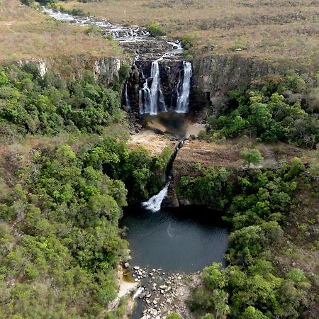 萨尔托科伦巴露营酒店 Corumbá de Goiás 外观 照片